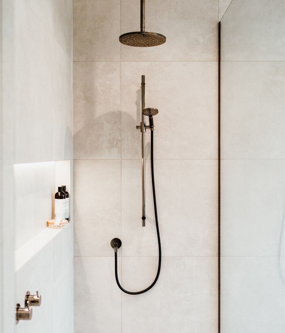 Modern + Textured Ensuite