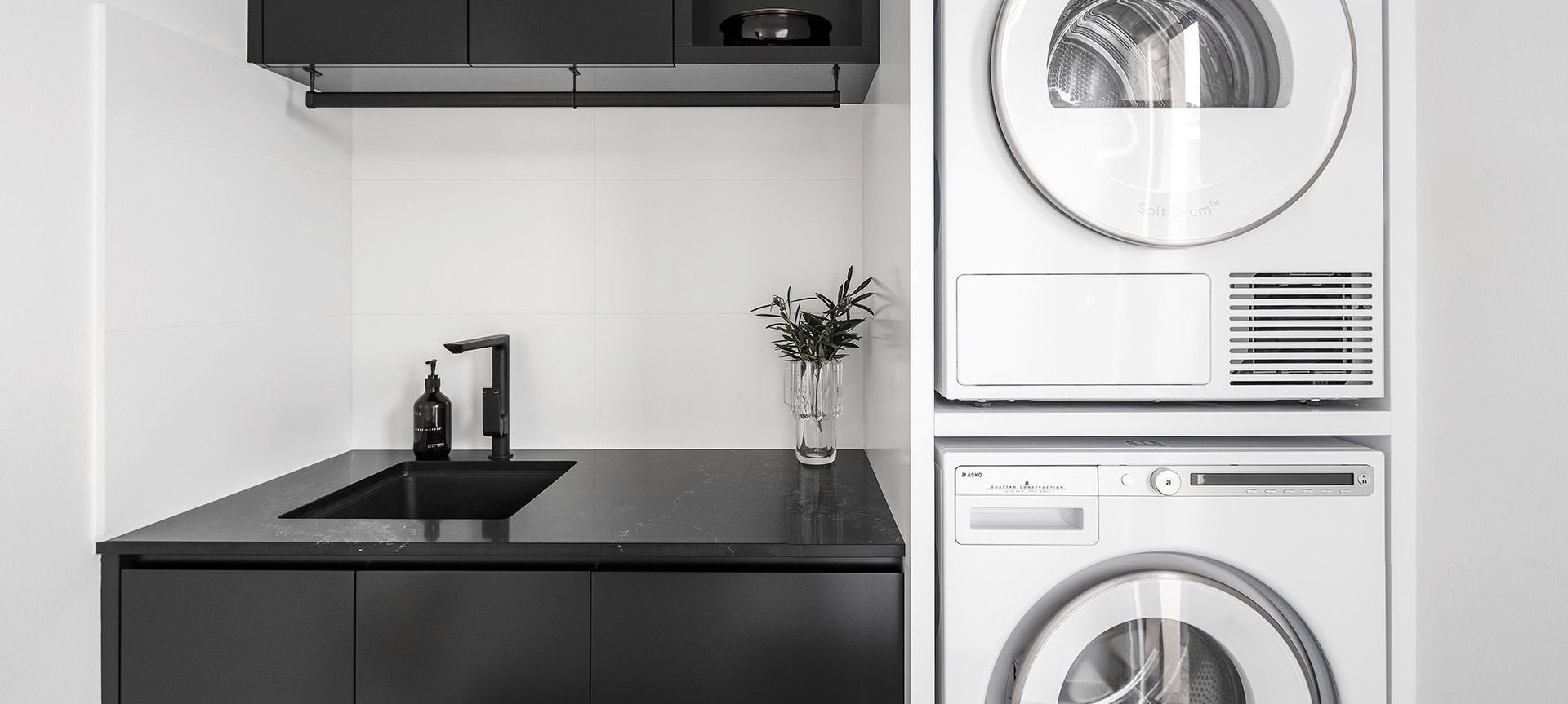 Huntriss Project - Laundry banner