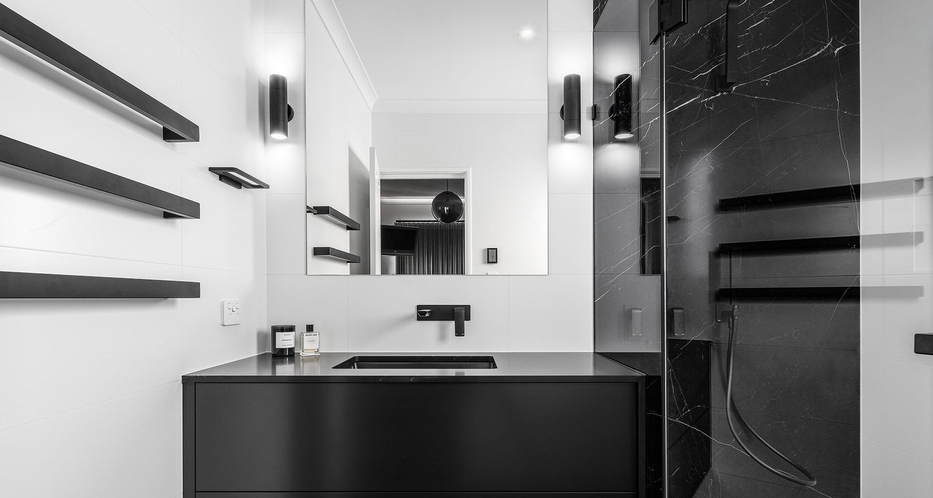 Huntriss Project - Ensuite banner