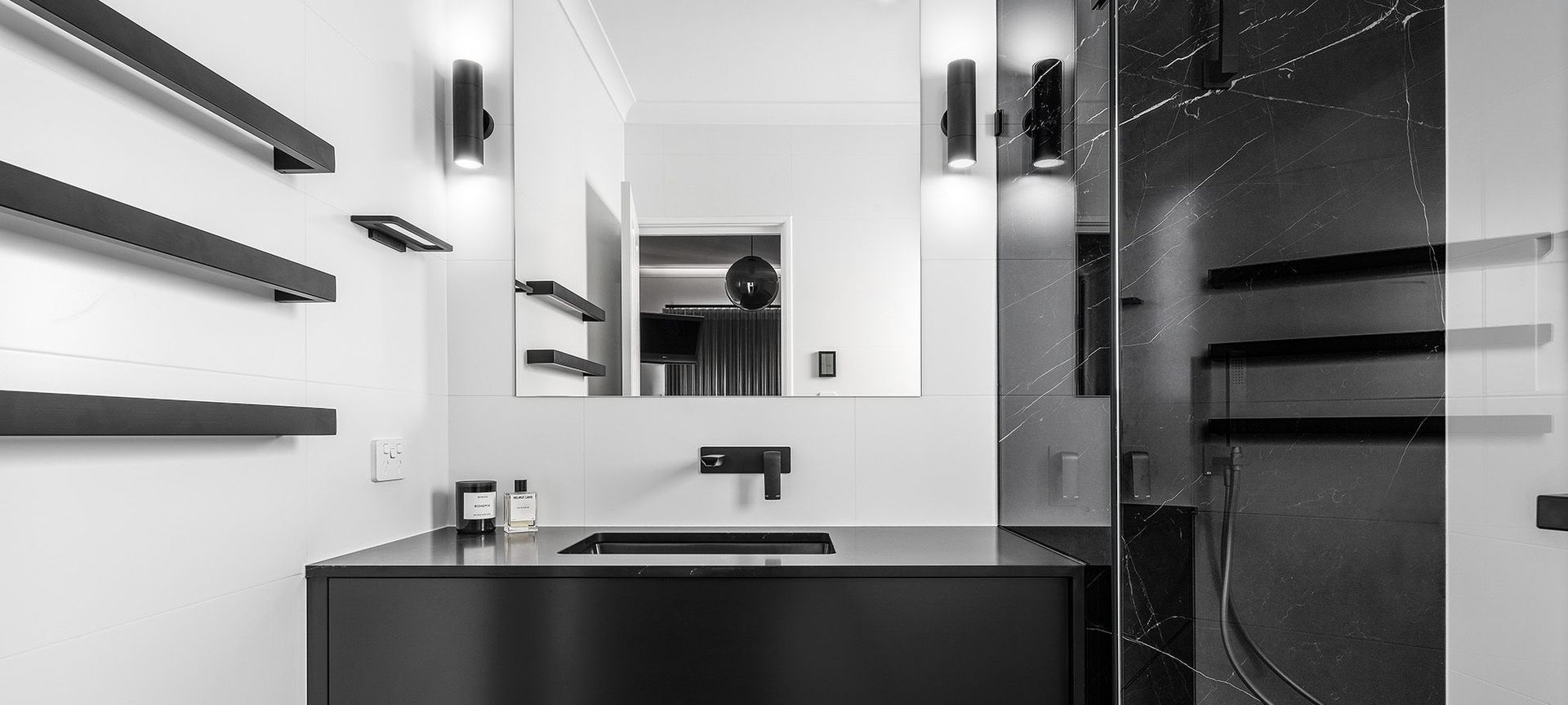 Huntriss Project - Ensuite banner