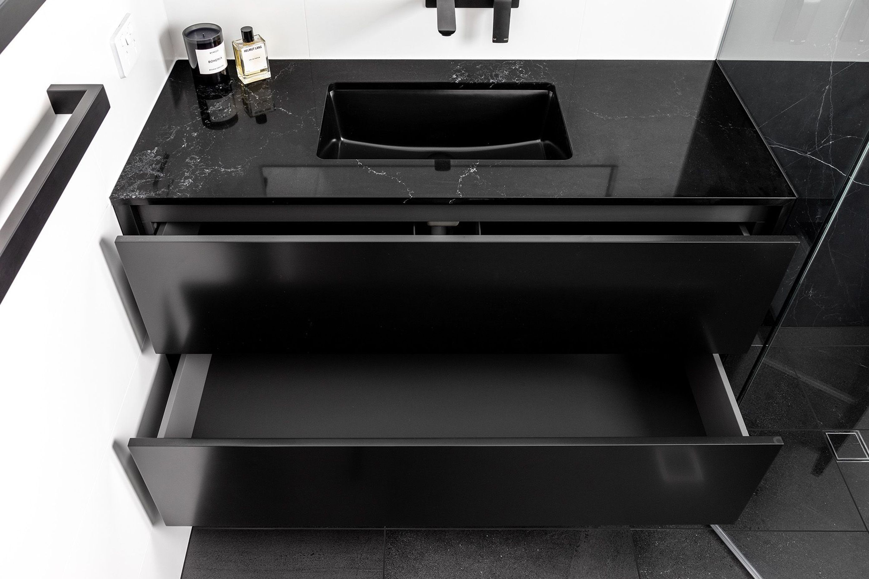 Huntriss Project - Ensuite