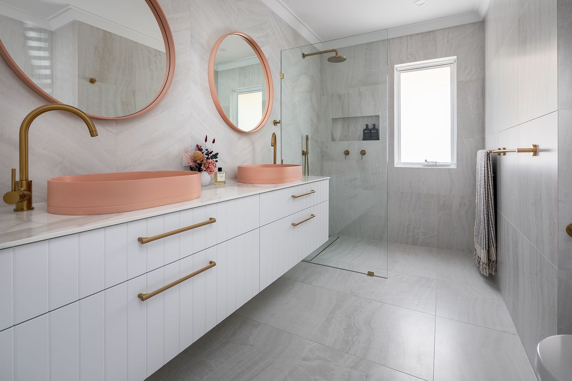 Sholl Project - Ensuite