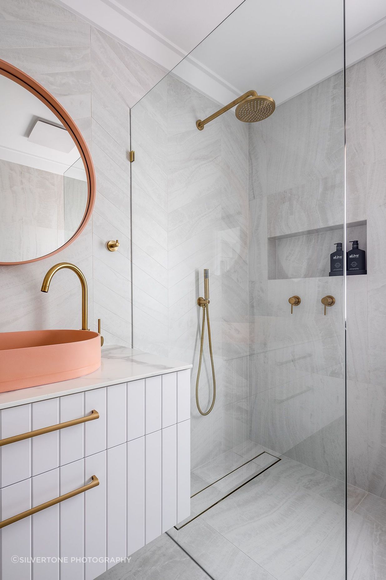 Sholl Project - Ensuite
