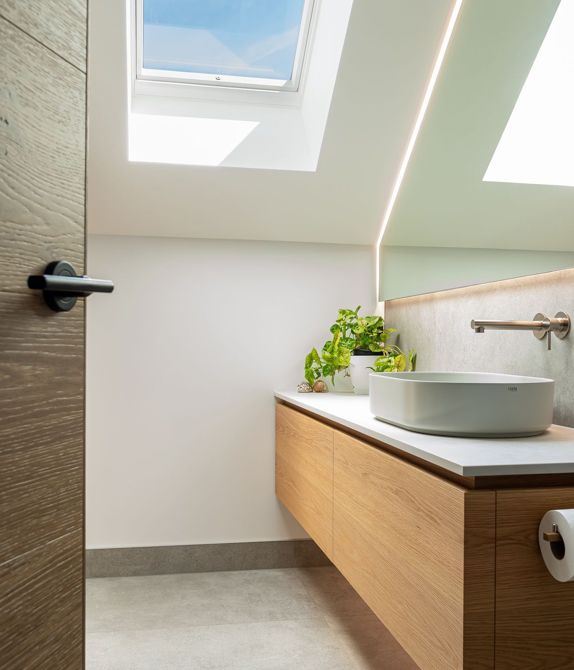 LivingDesignRiverRdDSC0622.jpg