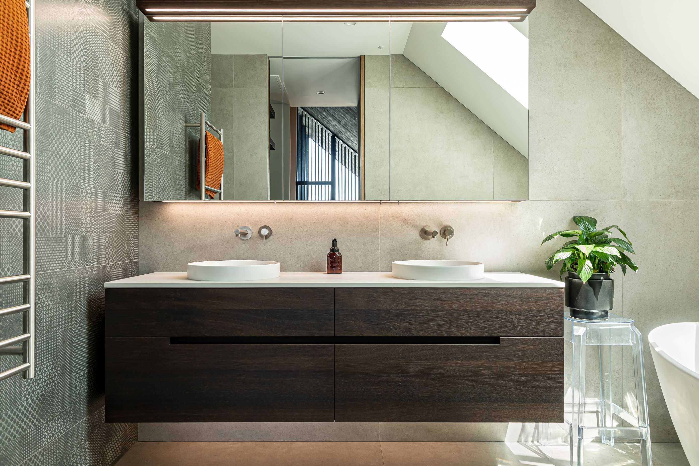 LivingDesignRiverRdDSC0650.jpg