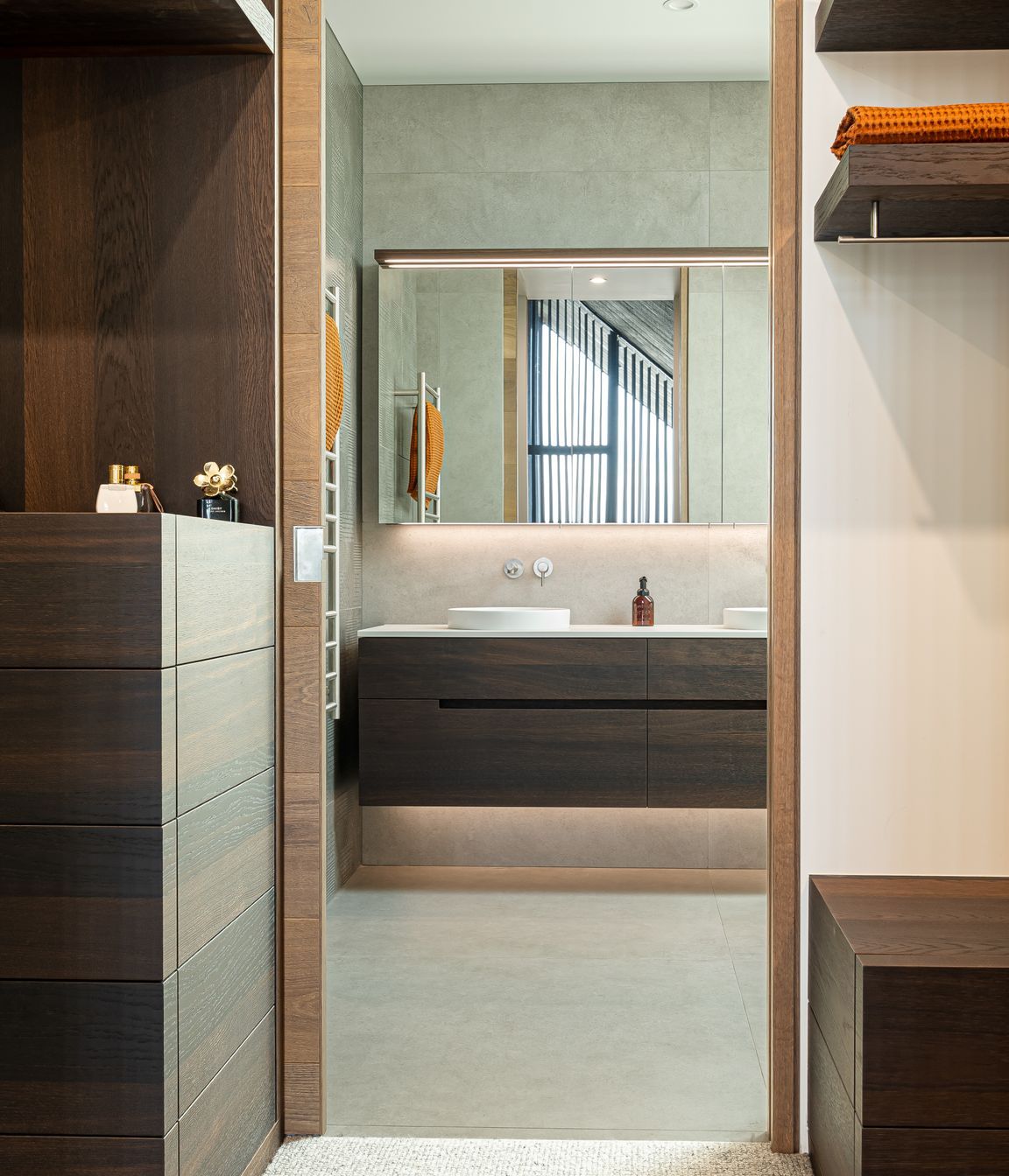 LivingDesignRiverRdDSC0687.jpg