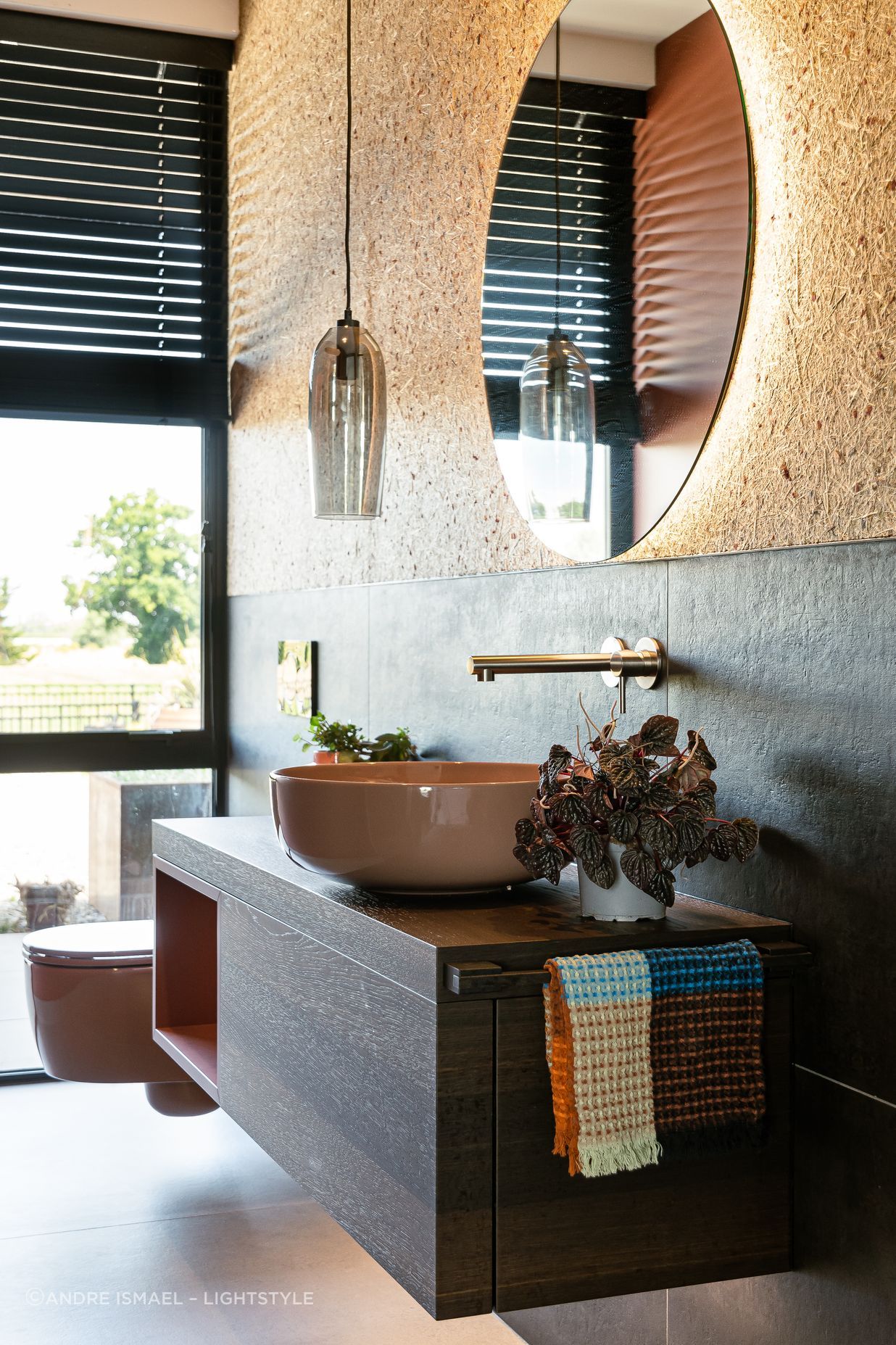 LivingDesignRiverRdDSC0839.jpg