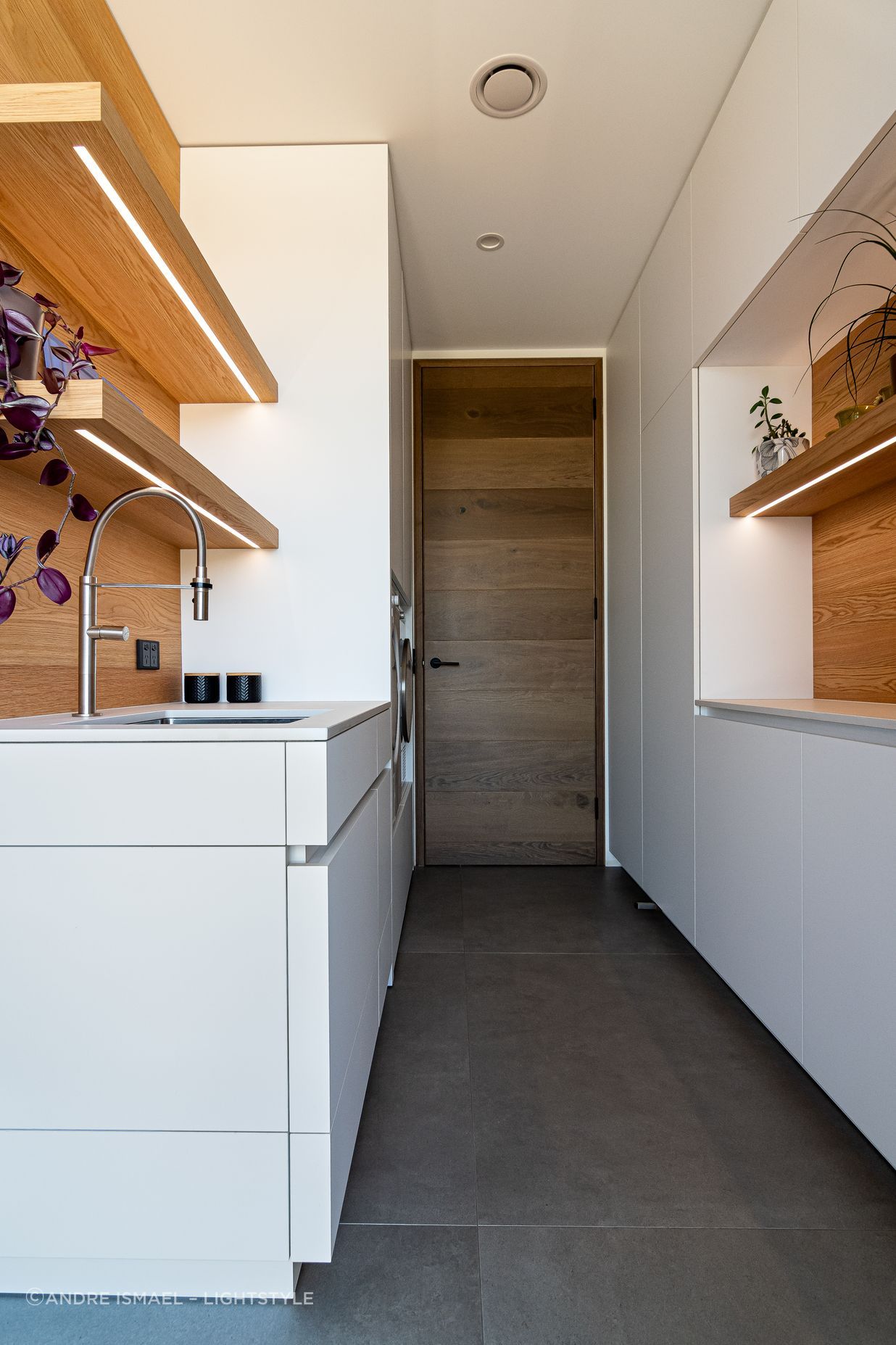 LivingDesignRiverRdDSC0871.jpg