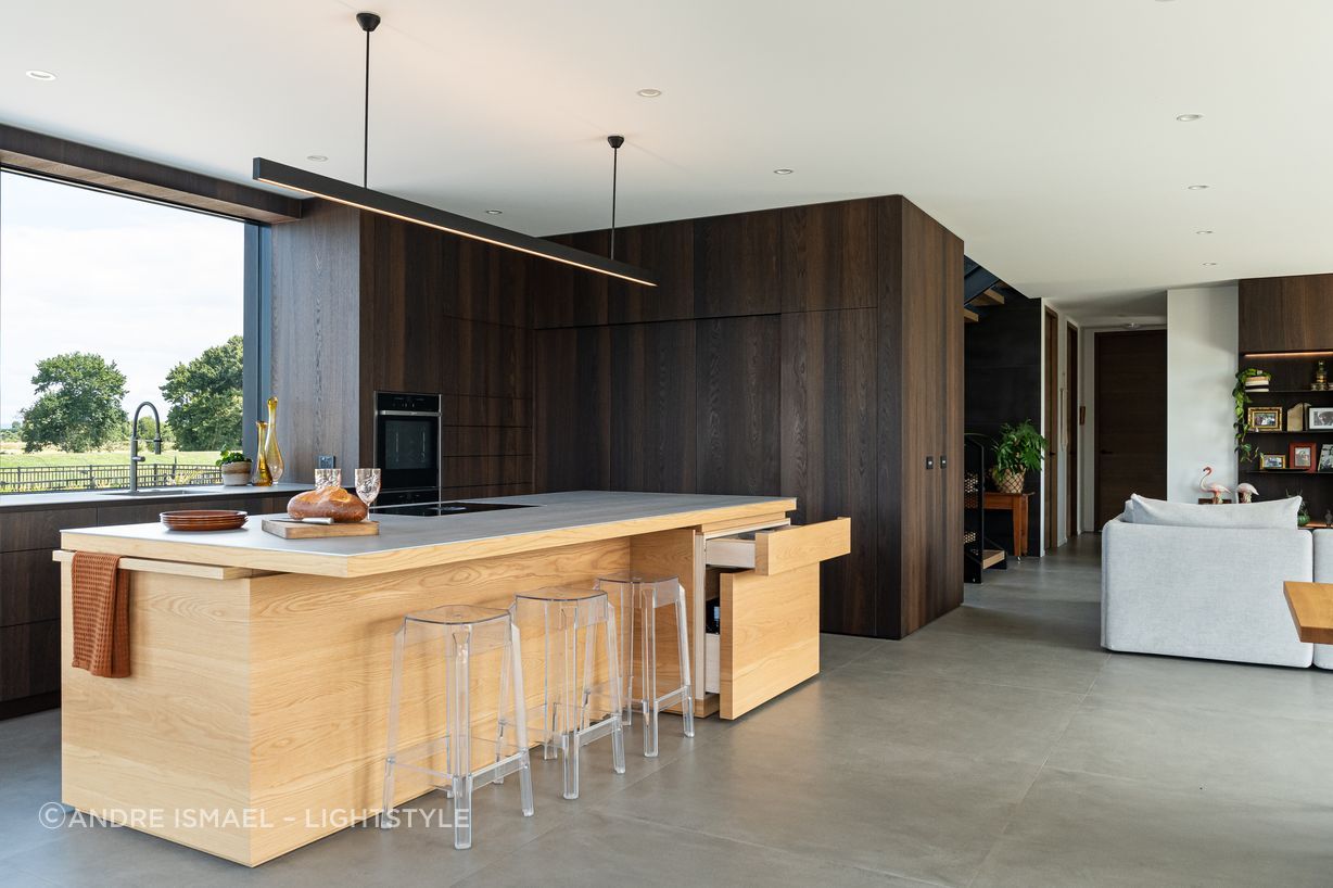 LivingDesignRiverRdDSC0967-1.jpg