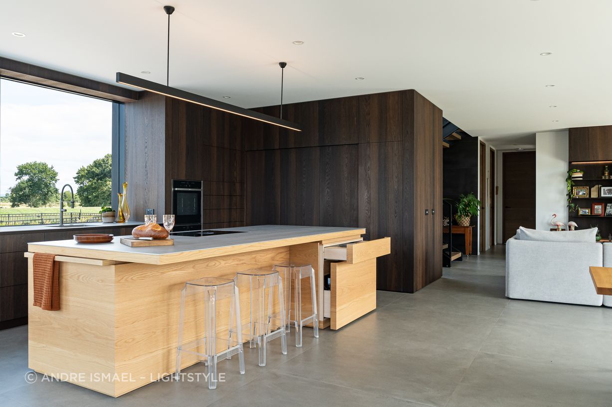 LivingDesignRiverRdDSC0967-1.jpg