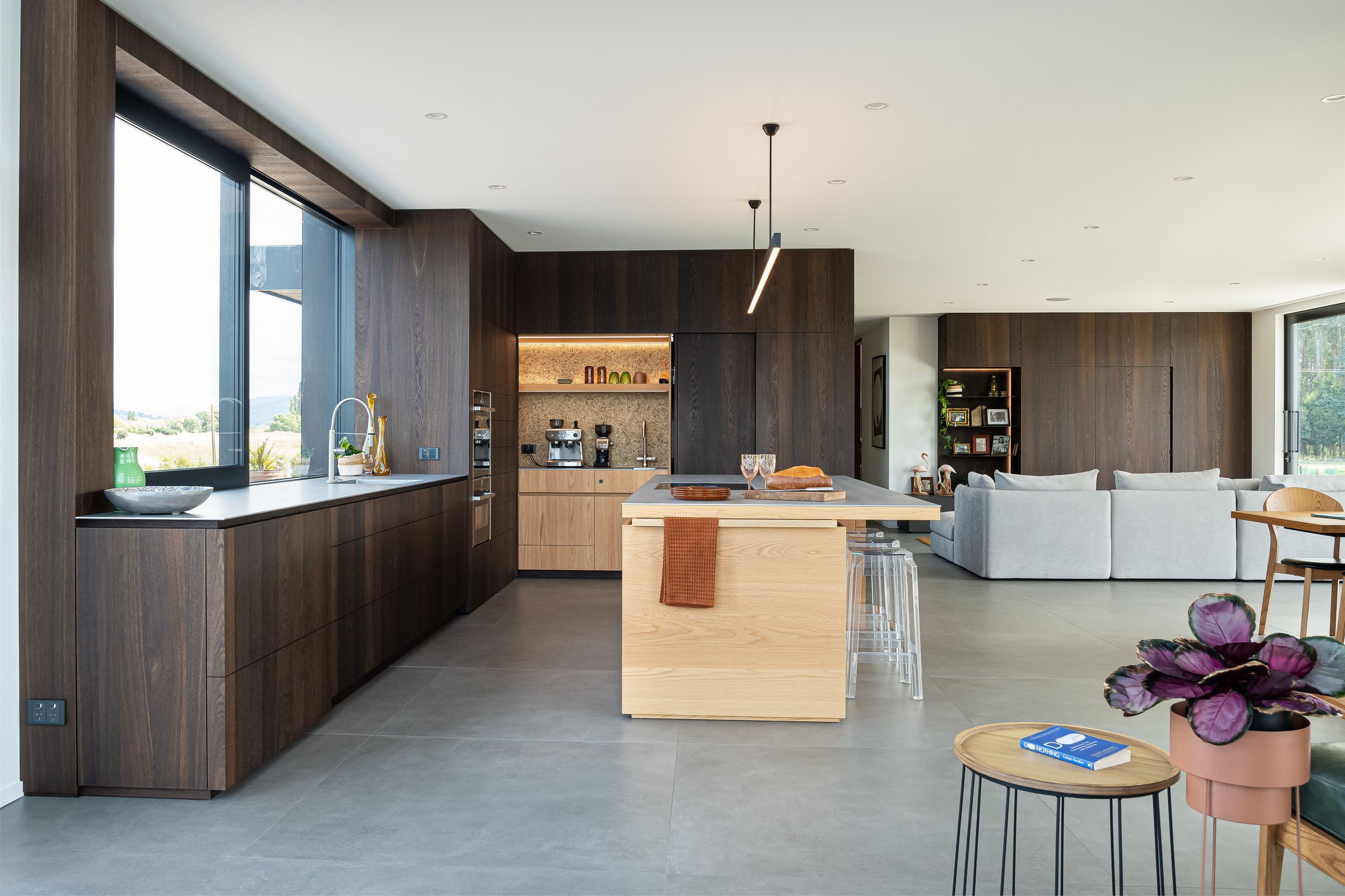 LivingDesignRiverRdDSC0982.jpg