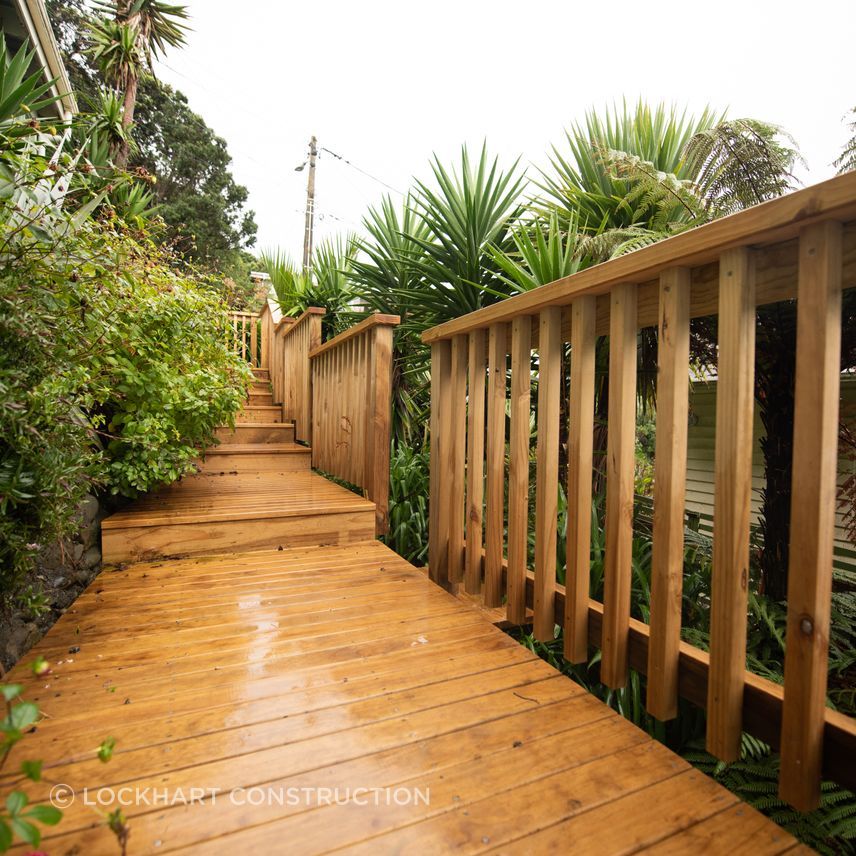 Lockhart19OkuIslandBay-29.jpg