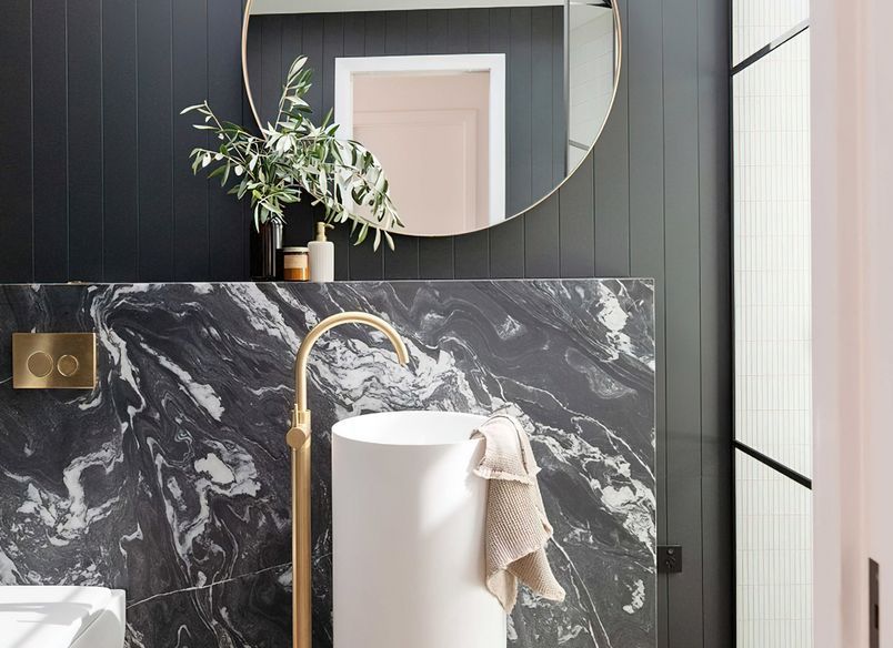 Main Bathroom Suede + Stone Showroom 2021