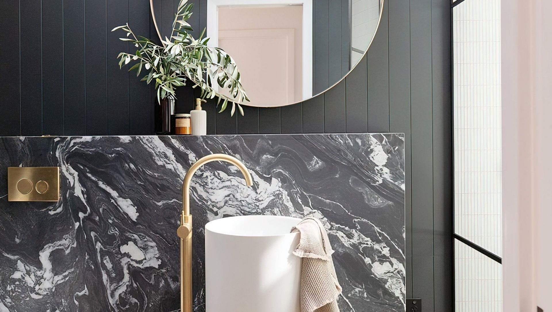Main Bathroom Suede + Stone Showroom 2021 banner