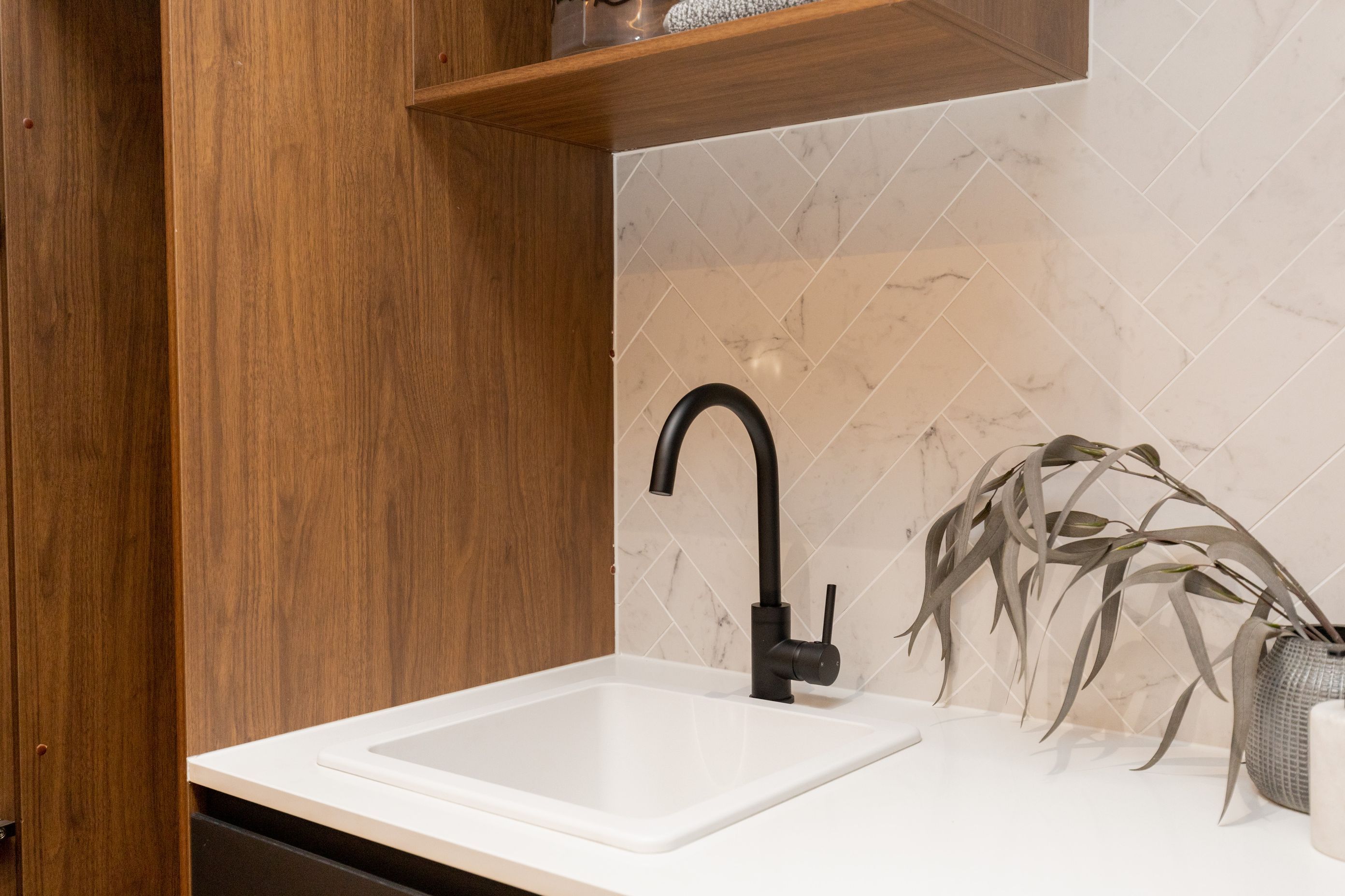 Standard Kitchen Mixer Matte Black