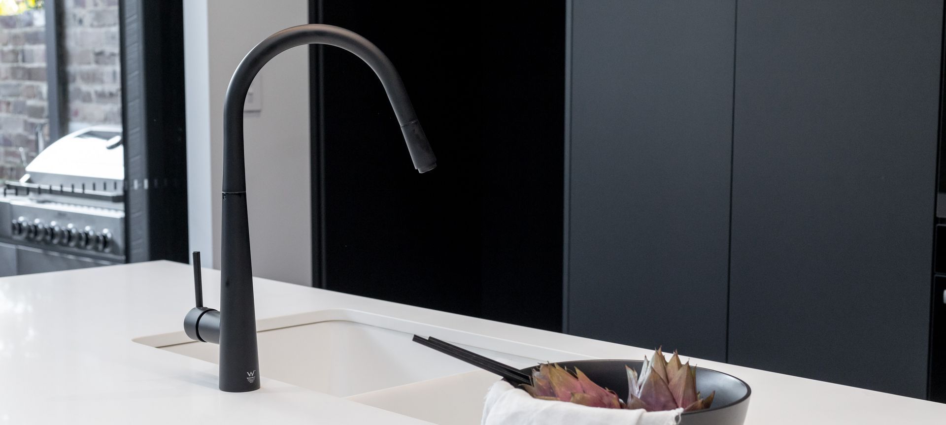 Pull Out Kitchen Mixer Matte Black