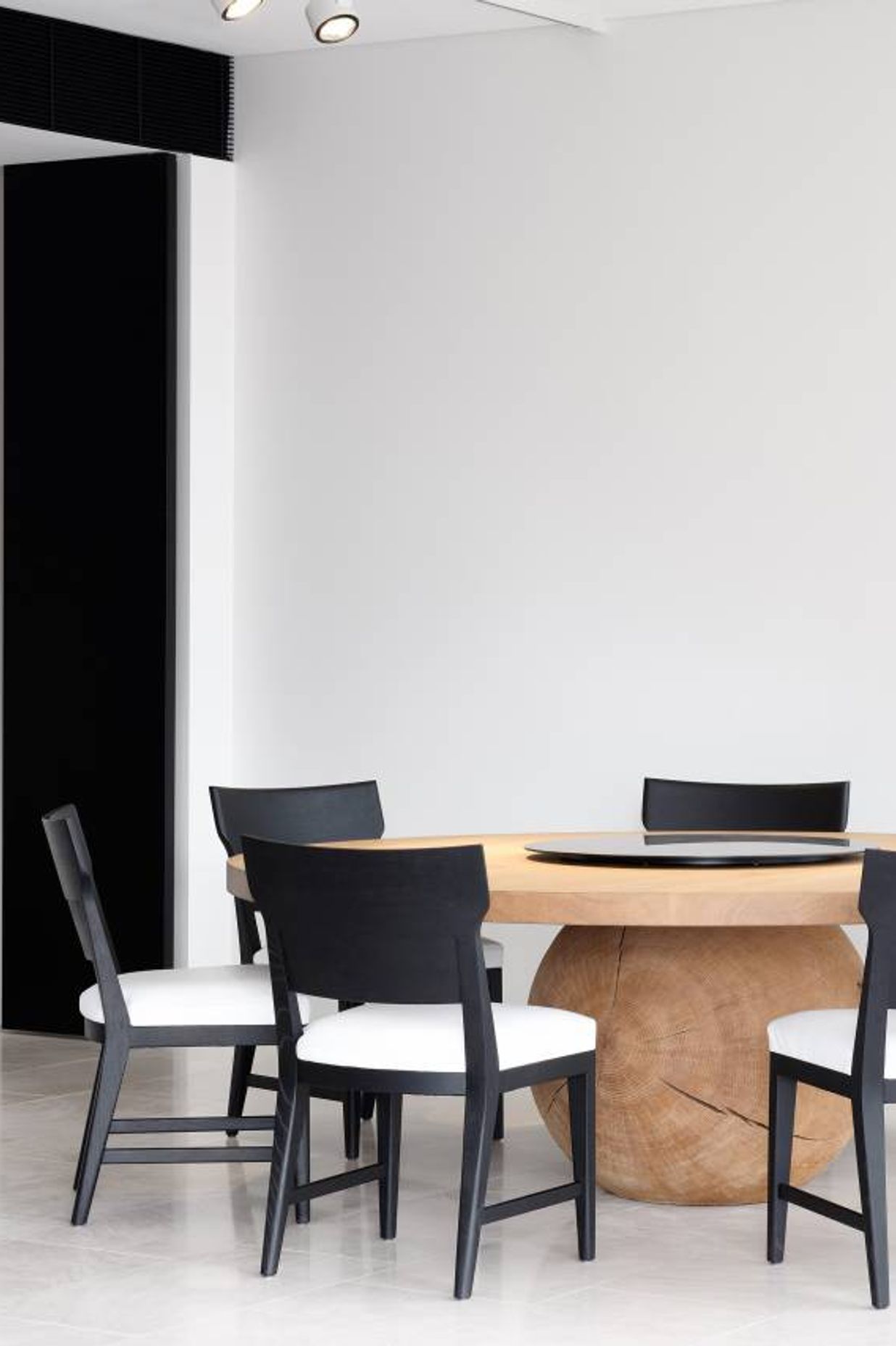 Kirribilli Apartment