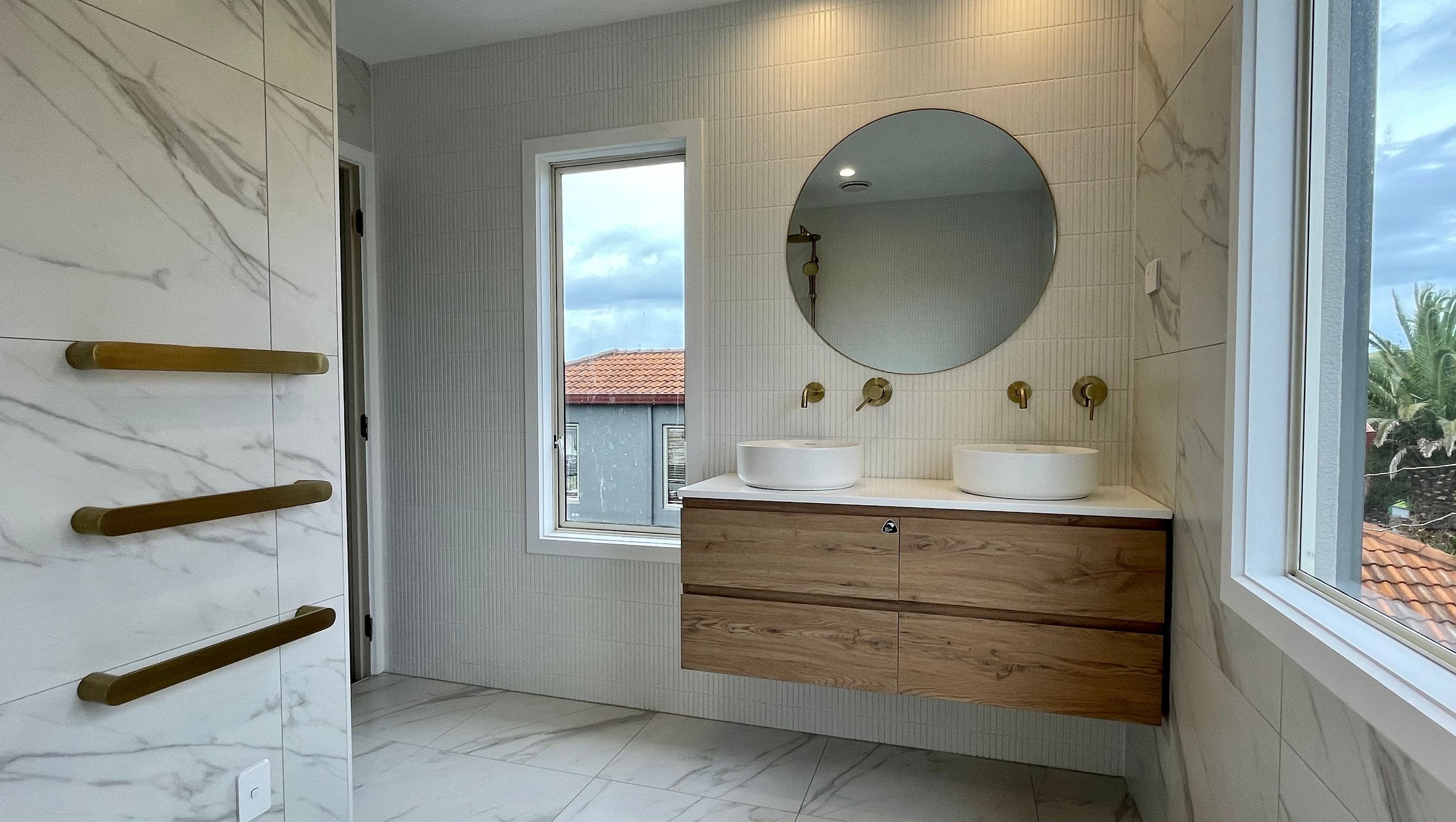 Mount Taylor Bathroom