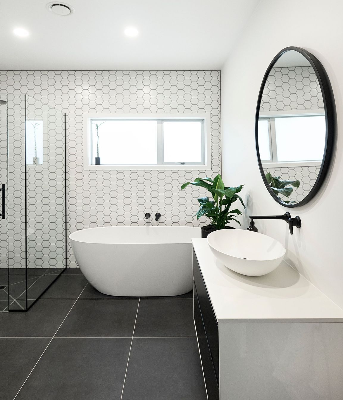 Gordon Bathroom + Ensuite Renovation