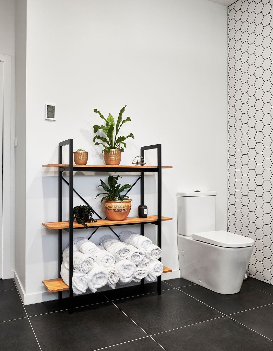 Gordon Bathroom + Ensuite Renovation