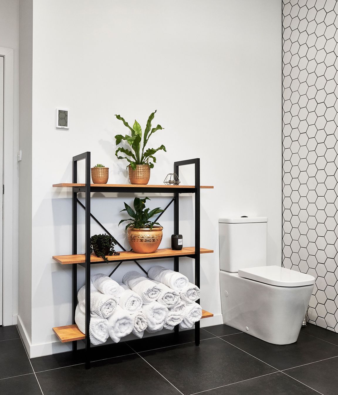 Gordon Bathroom + Ensuite Renovation