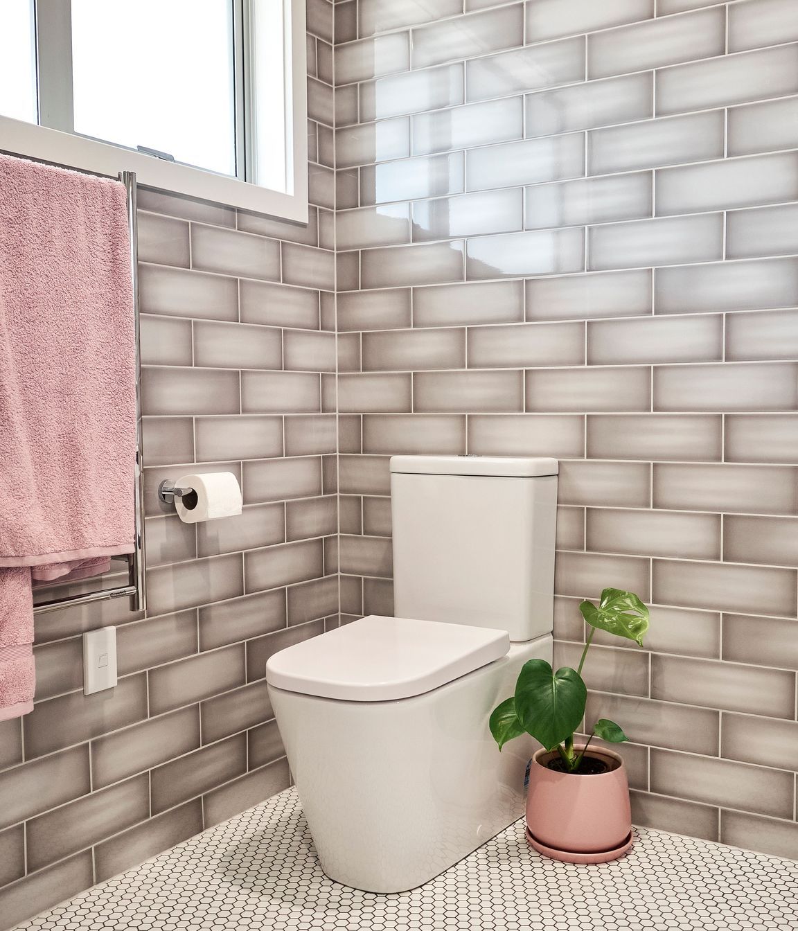 Gordon Bathroom + Ensuite Renovation