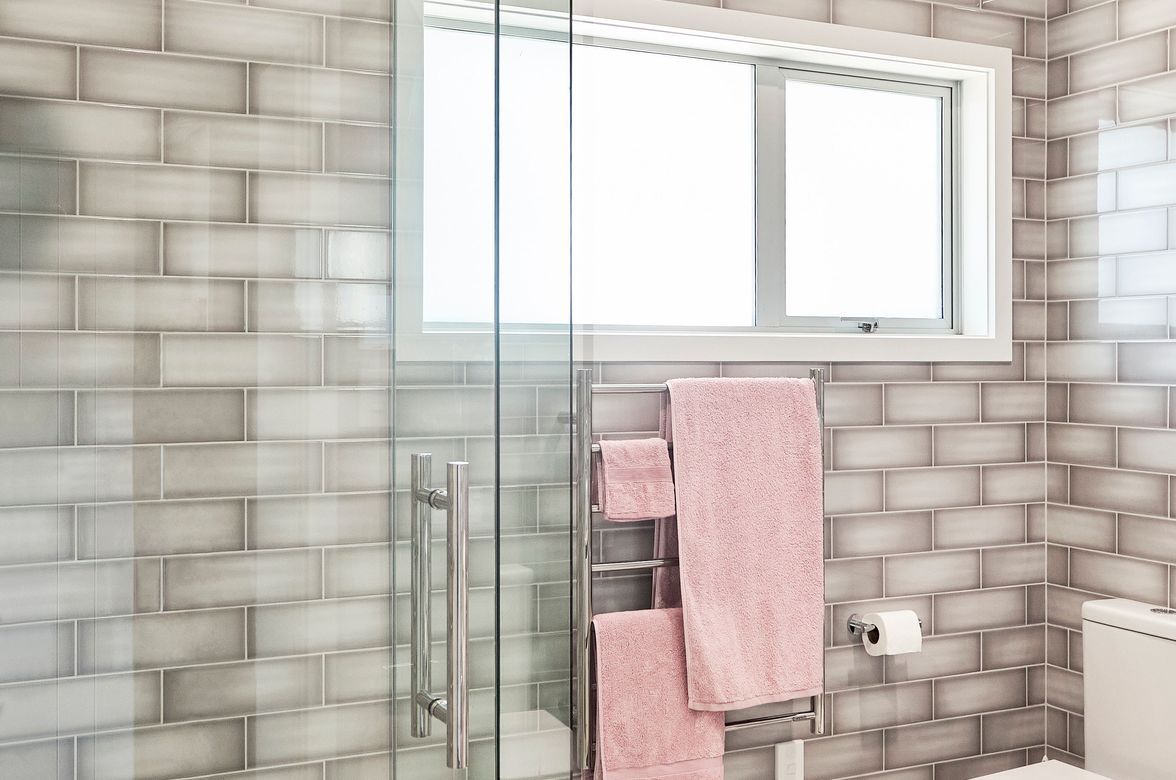 Gordon Bathroom + Ensuite Renovation