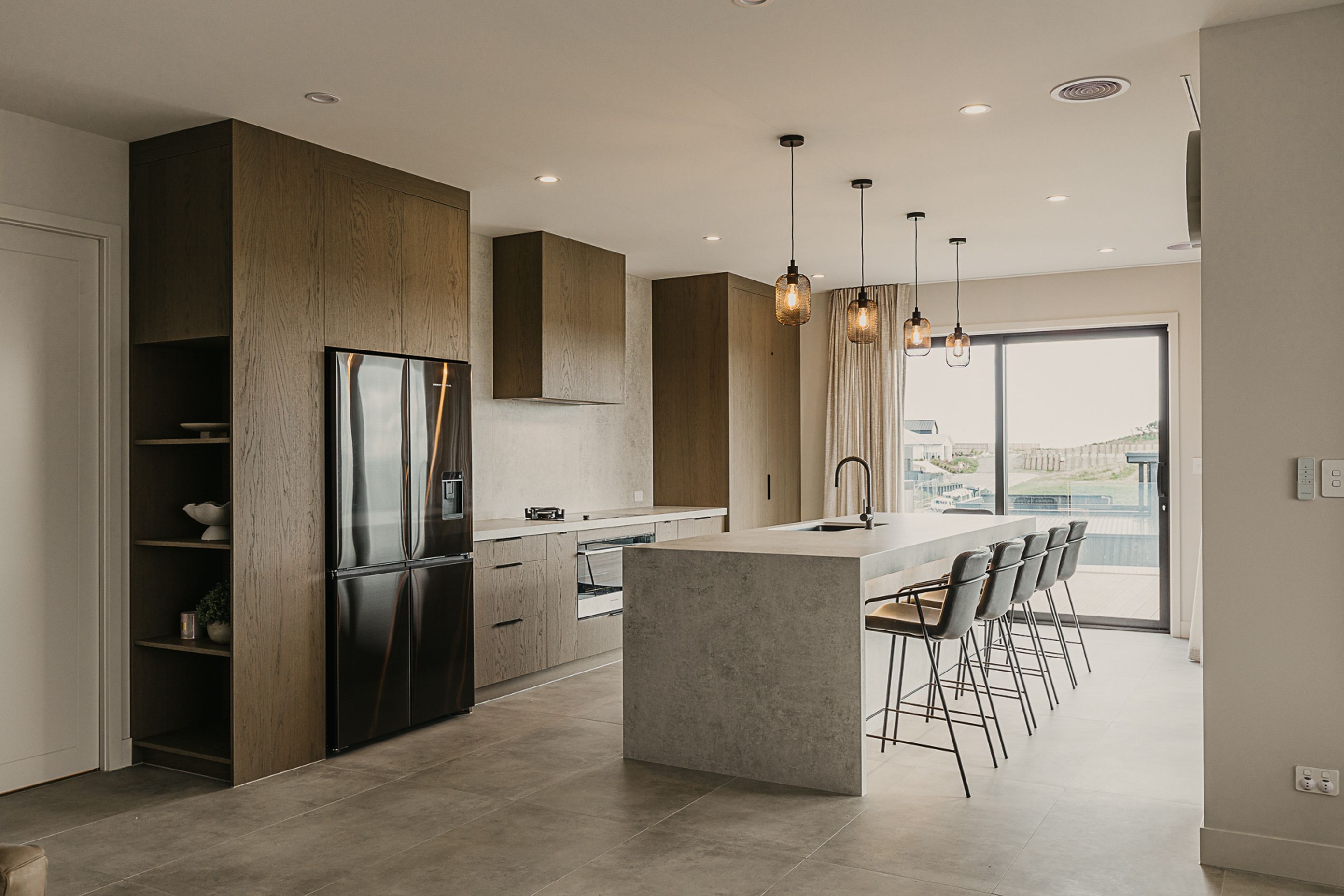 Kennard Home - Oak Veneers