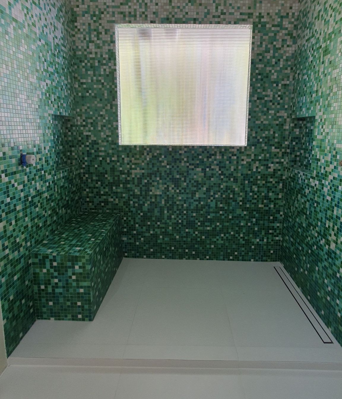 Perth-St-mosaic2.jpg