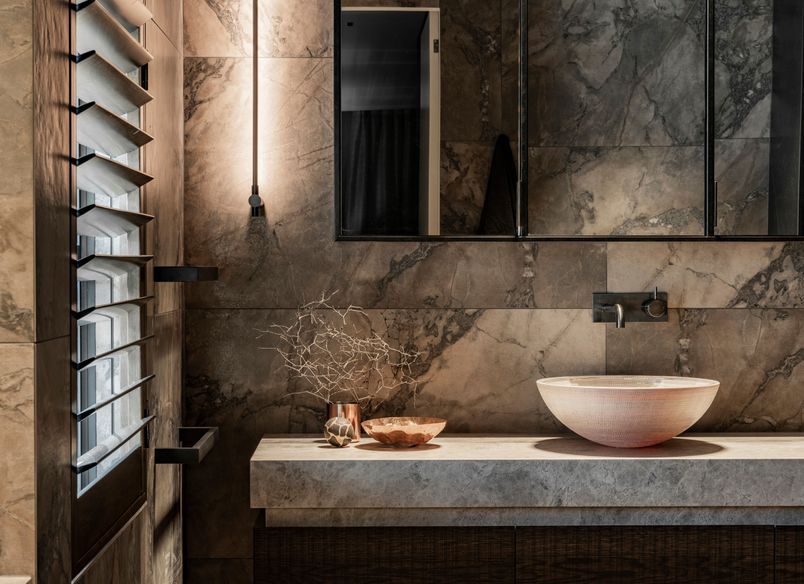 Duo vanity in Prime Art Veneer