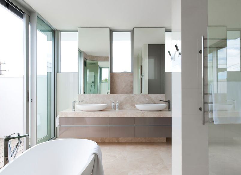 Caulfield Residence