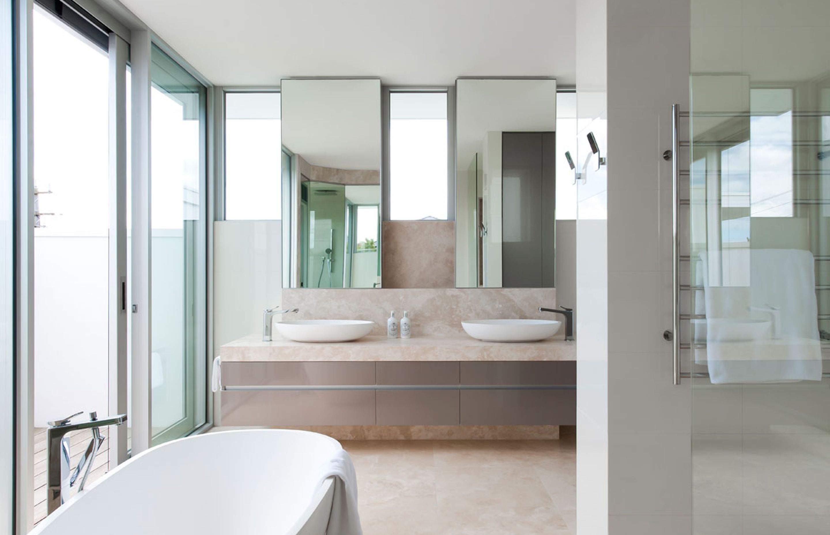 Caulfield Residence