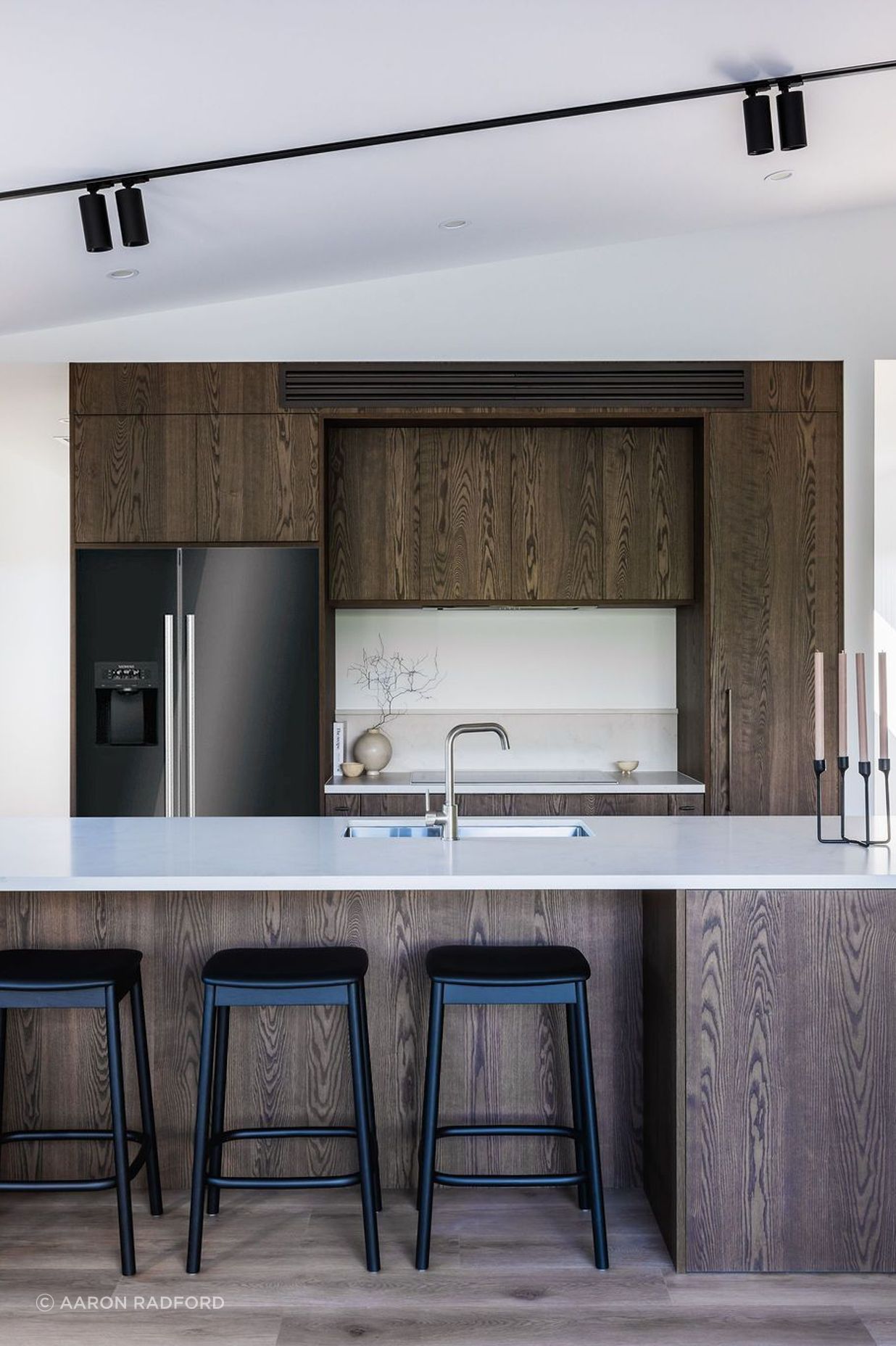 Seddon House - Timber Veneers