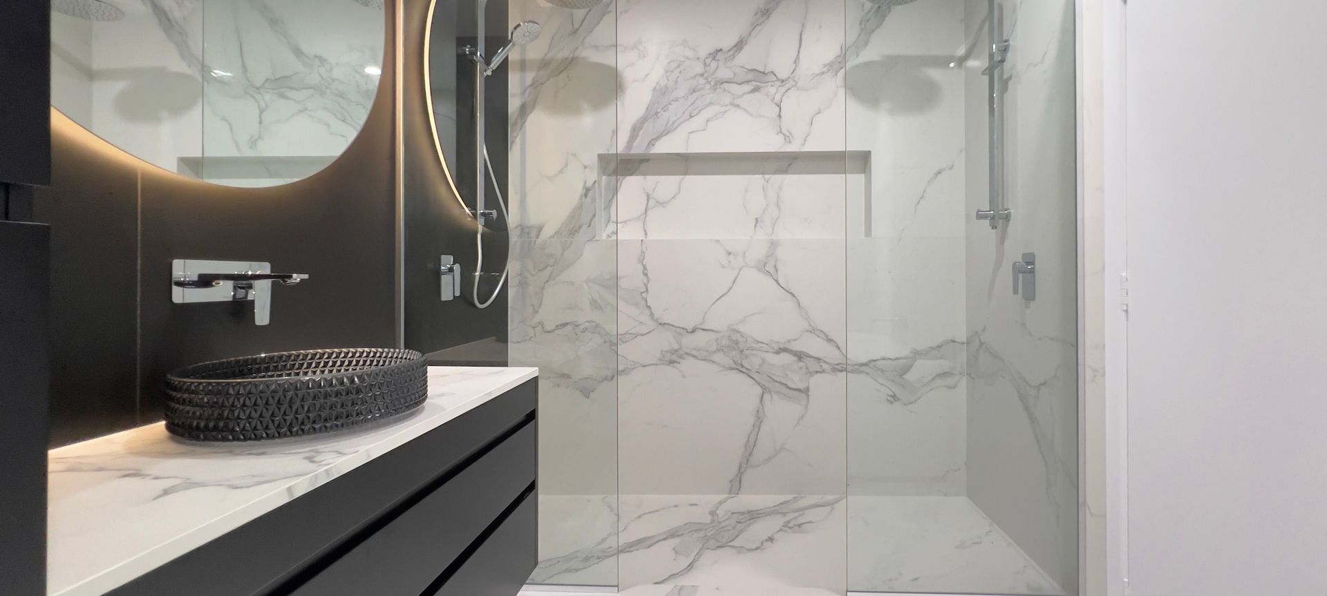 Modern Bathroom banner