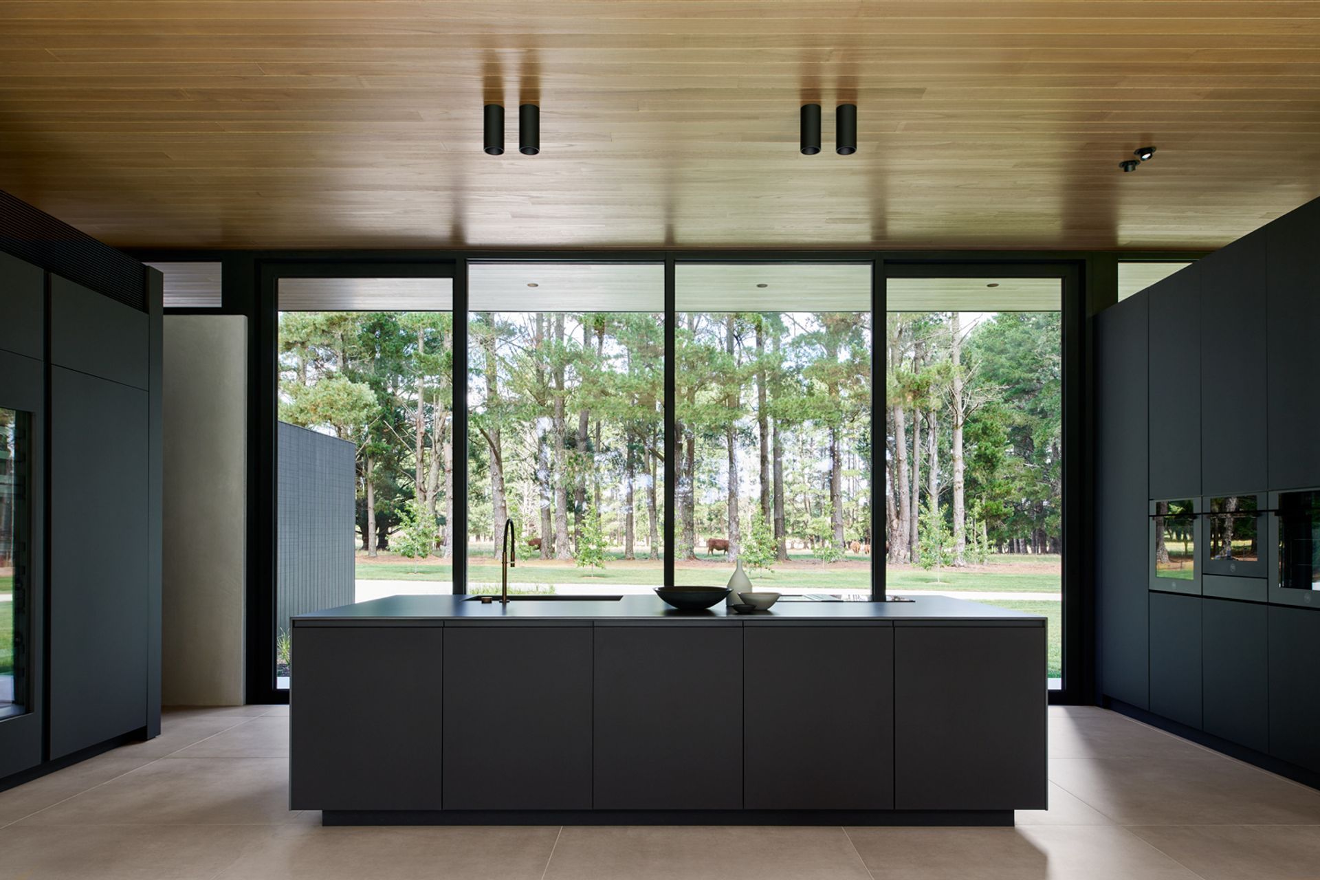 Studio-TomWinter-CreekKitchen-1.jpg