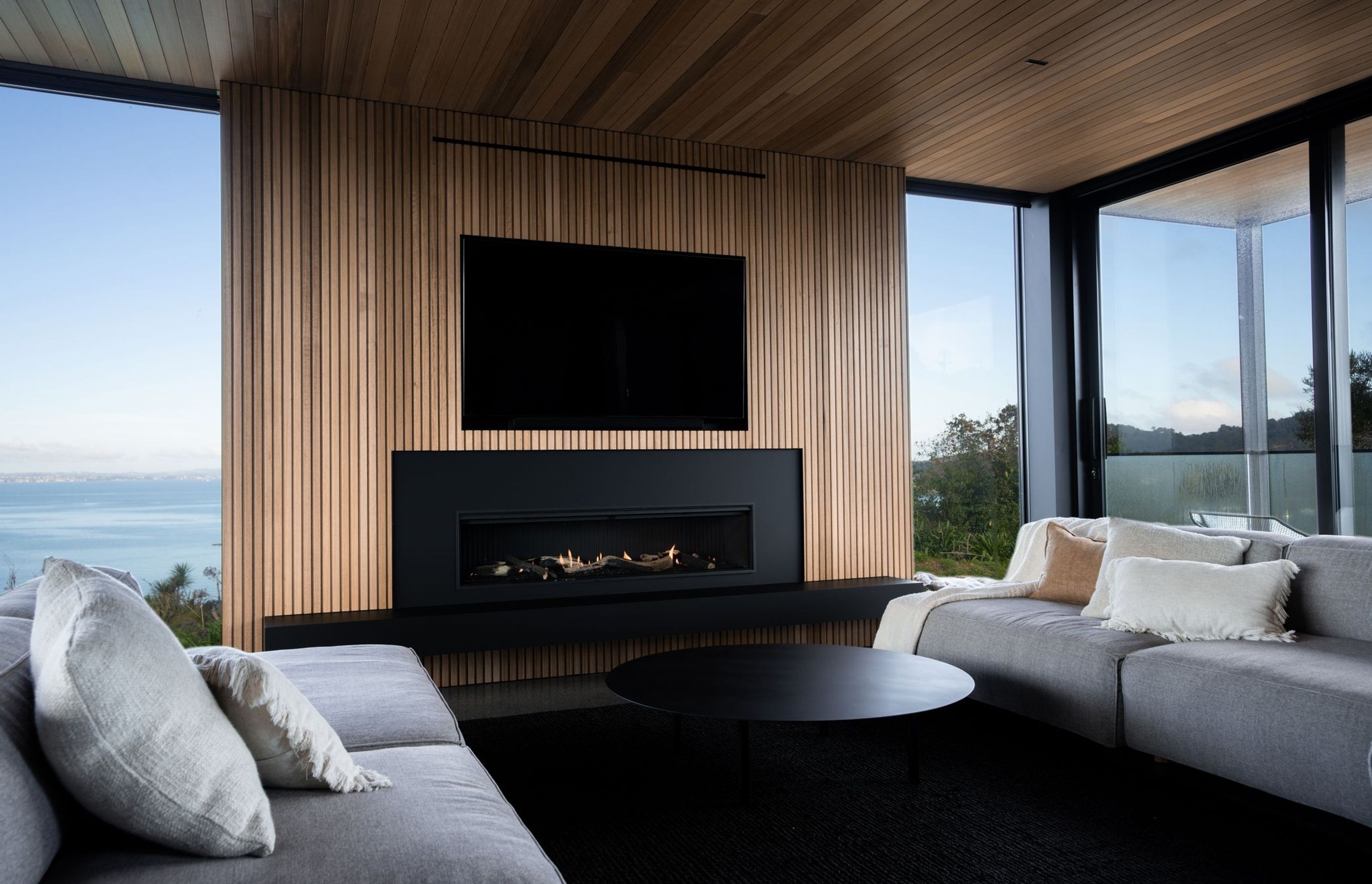 WAIHEKE-FIREPLACE4result.jpg