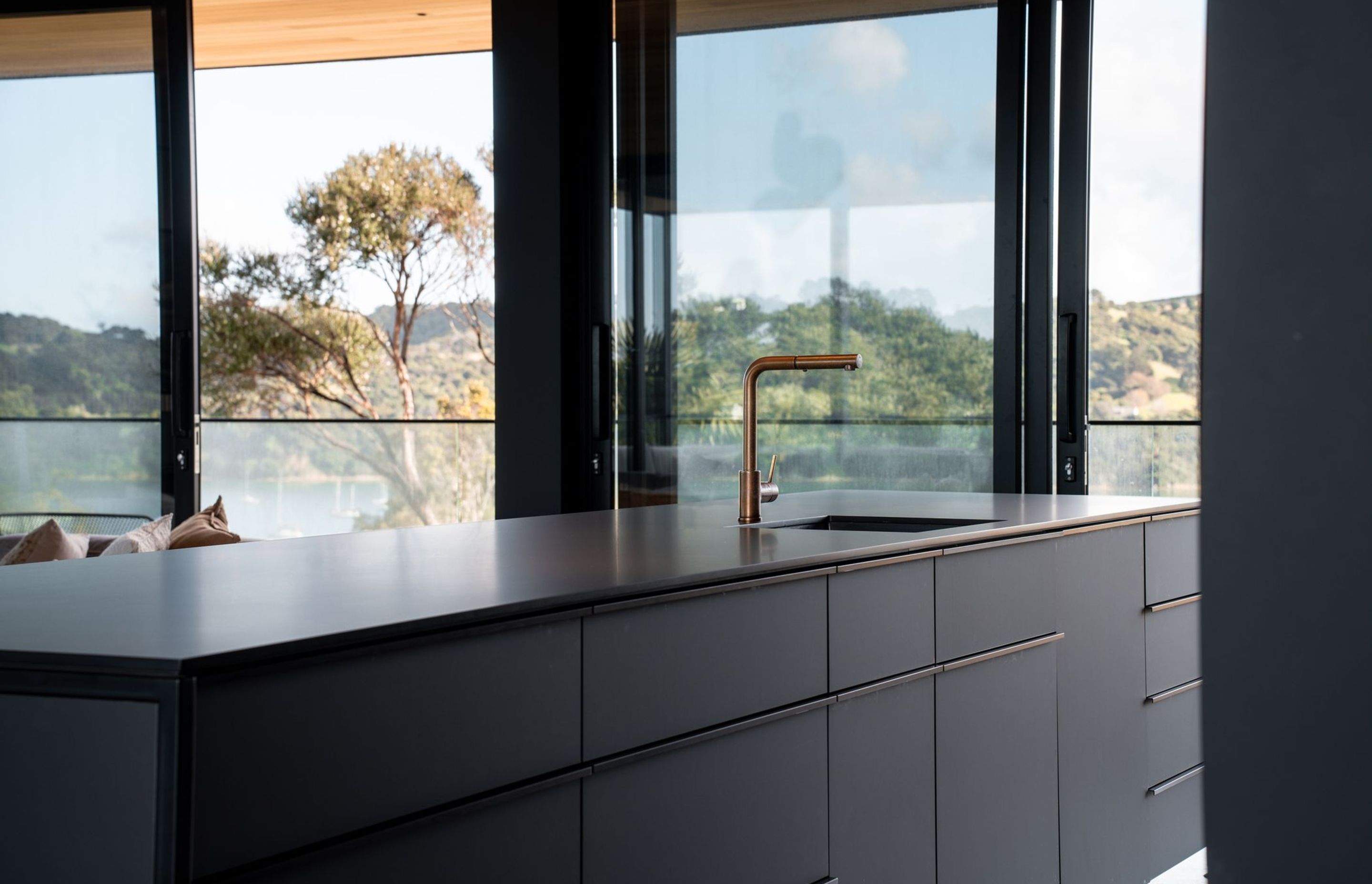 WAIHEKE-KITCHEN3result.jpg