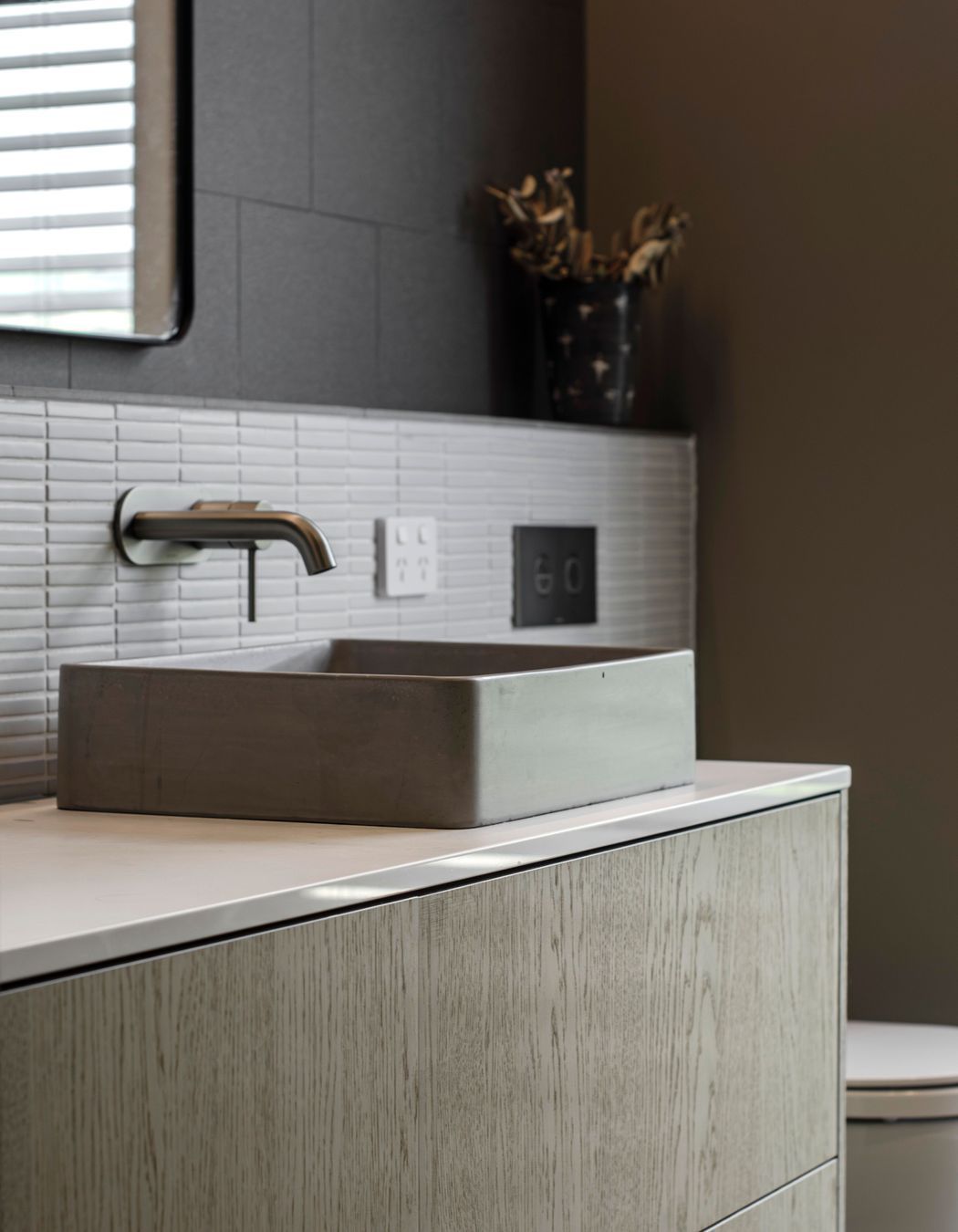 Waipa Architectural Build - Oak Veneers