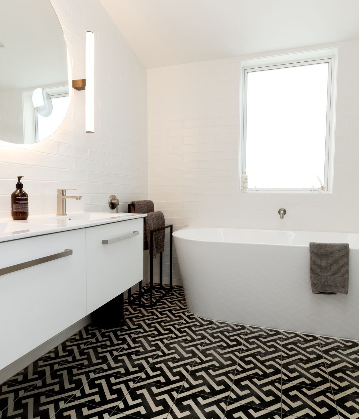 Modern Mid-Century Westmere