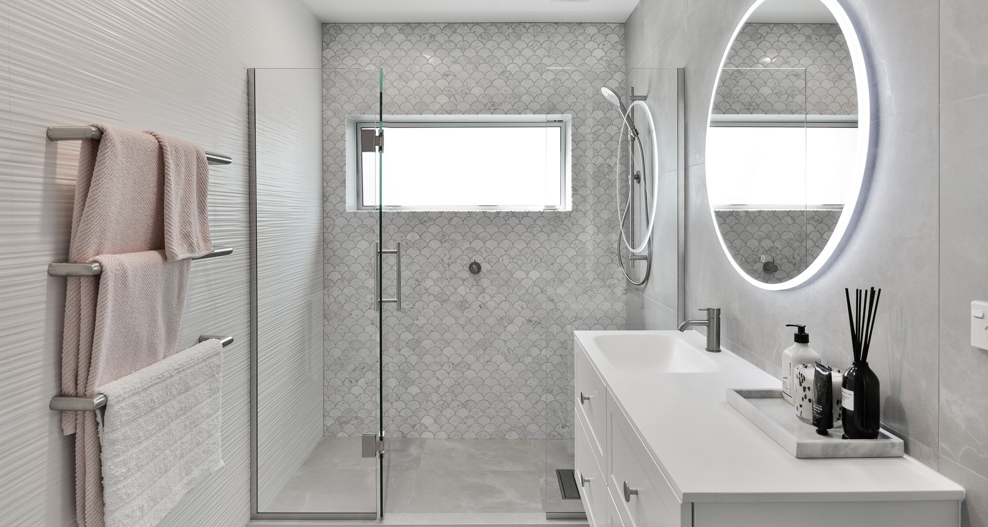 Guest Bathroom Makeover banner