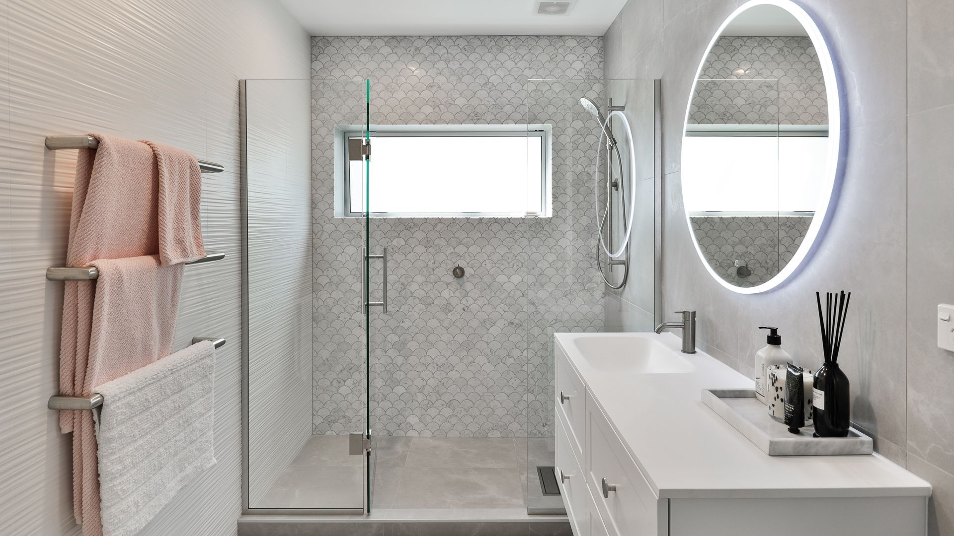 Guest Bathroom Makeover banner
