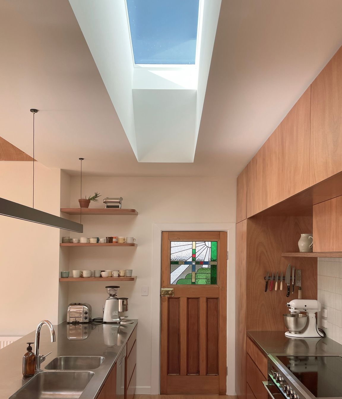 aka-g-kitchen-door-1.jpg