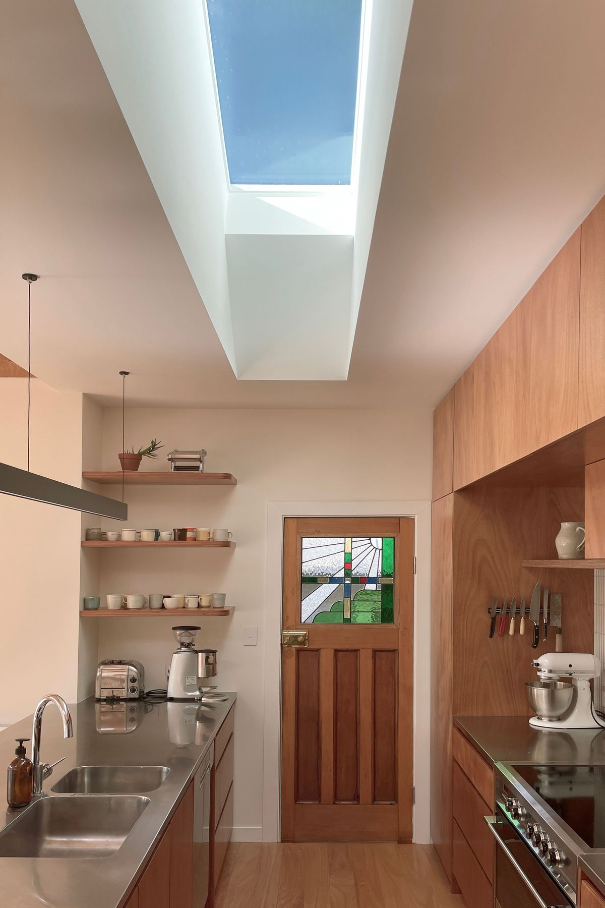 aka-g-kitchen-door-1.jpg