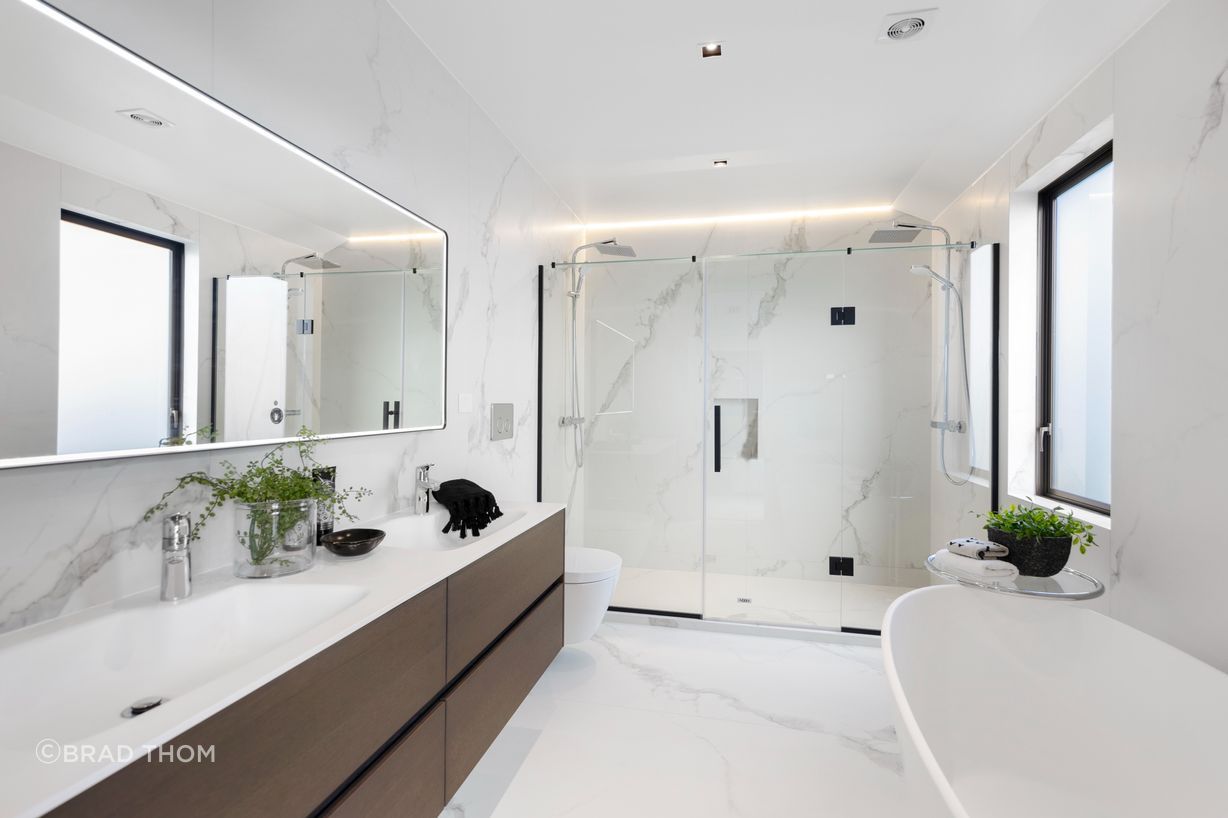 bathroom-v5.jpg