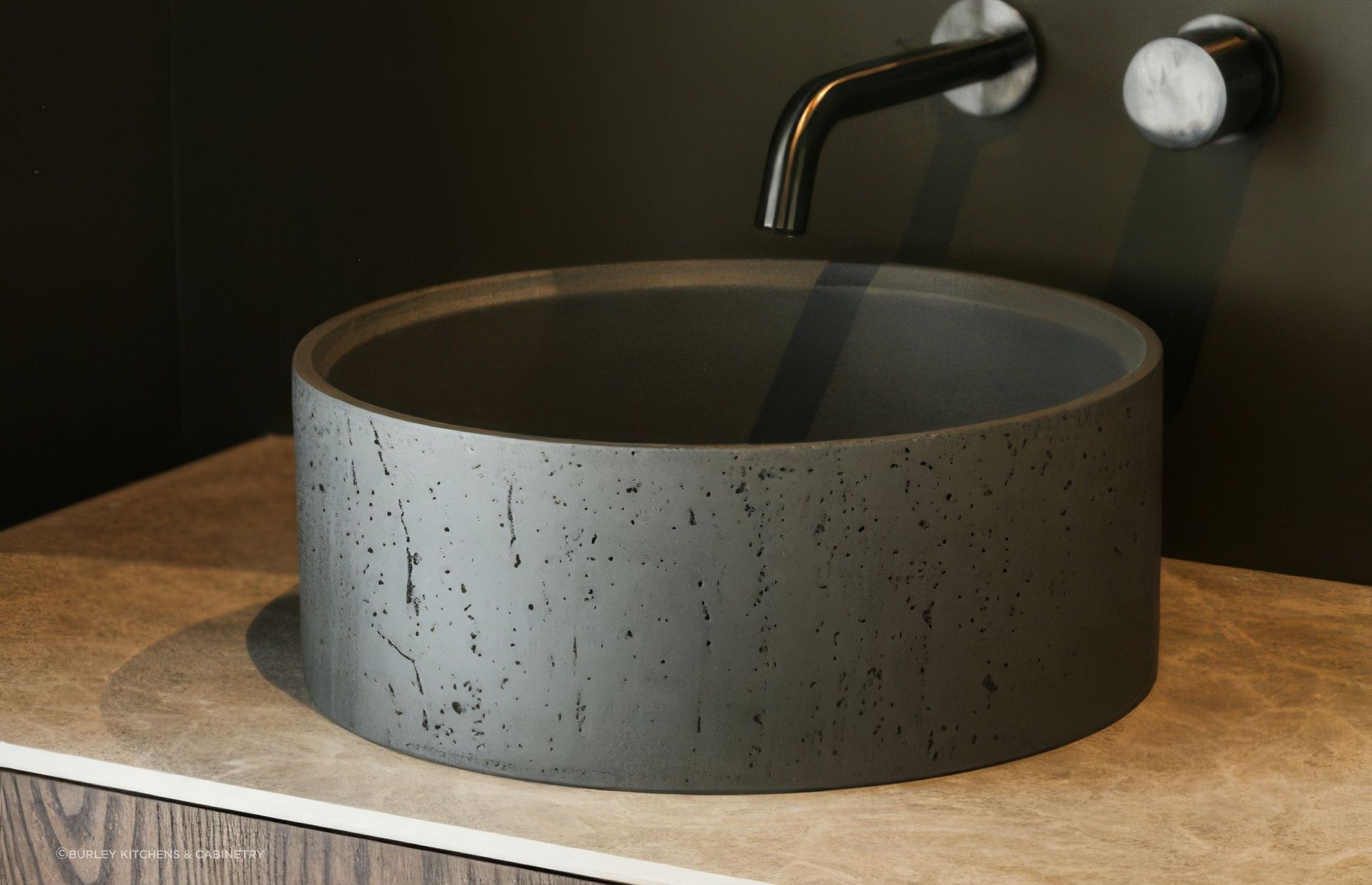 bathroom3-gigapixel.jpg