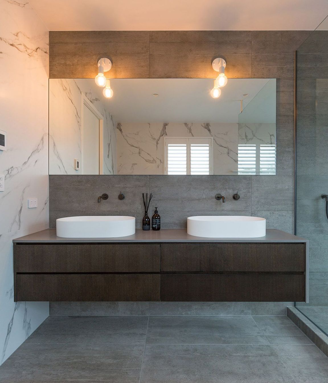 Dairy Flat Residence