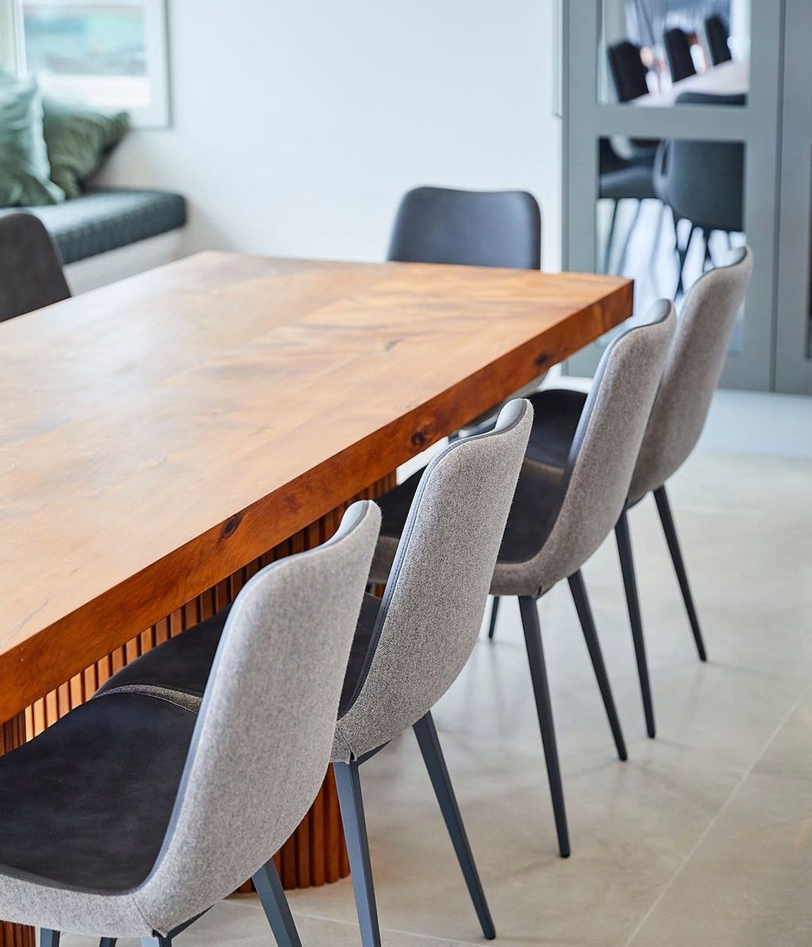 dining-to-bench-seat.jpg
