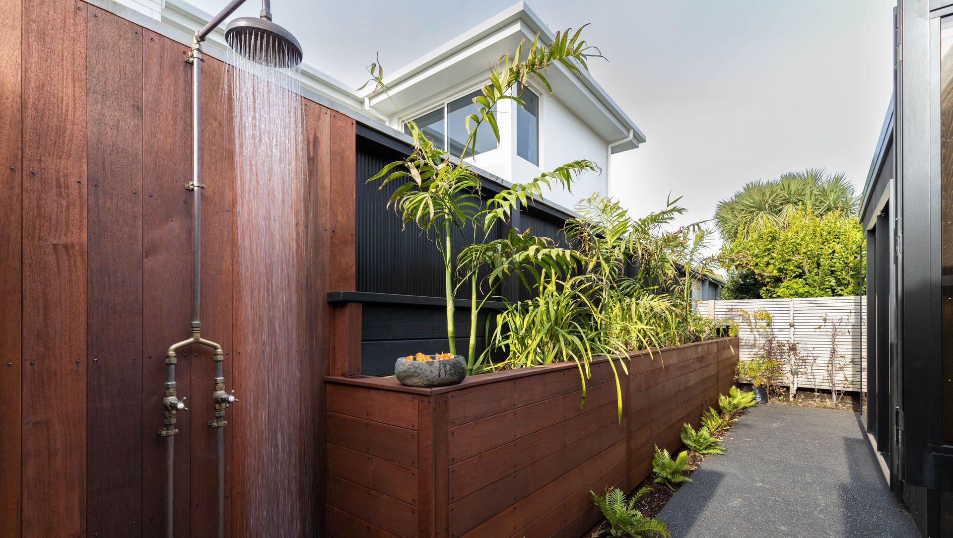 Alfresco Shower banner