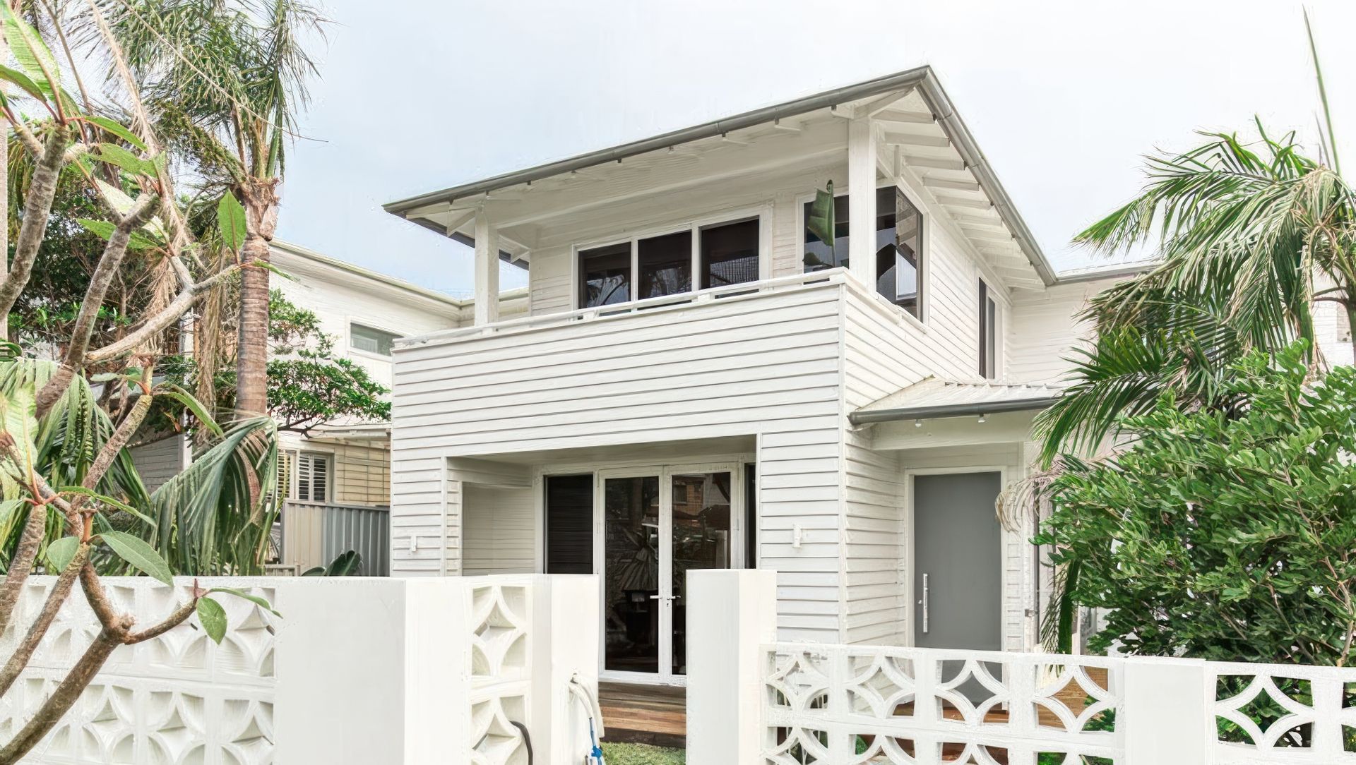 Cronulla Links Ave – The Stables banner