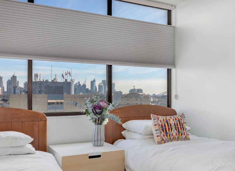Edgecliff